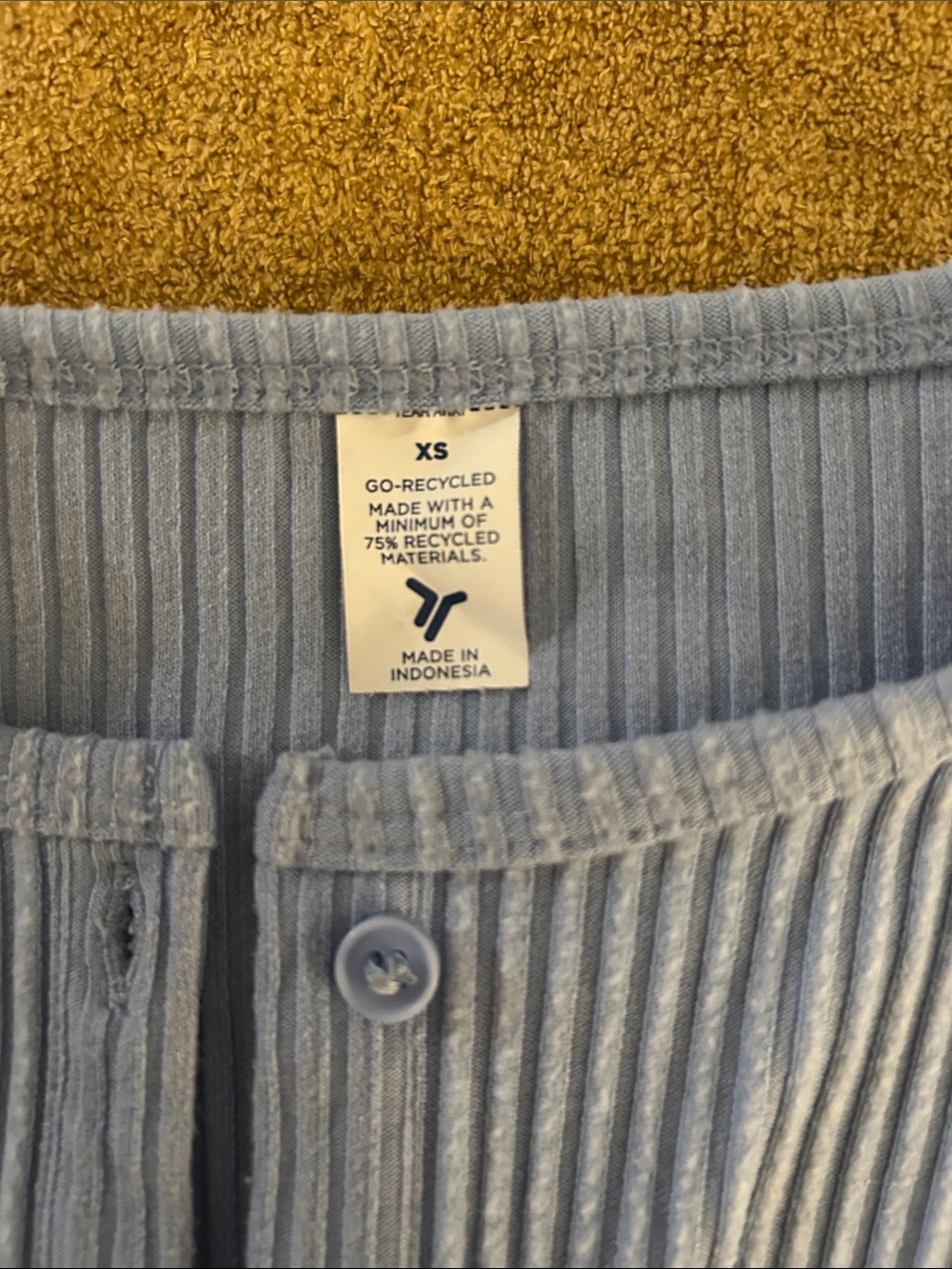 GAP Light Blue Ribbed Button-Front Top - Picture 2 of 2